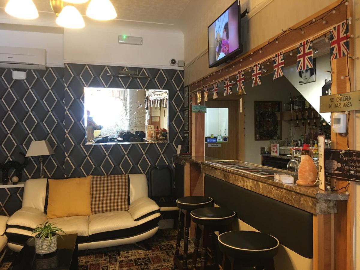 בלקפול Glenheath Hotel מראה חיצוני תמונה