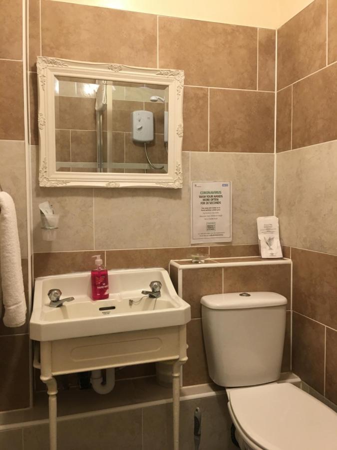 בלקפול Glenheath Hotel מראה חיצוני תמונה