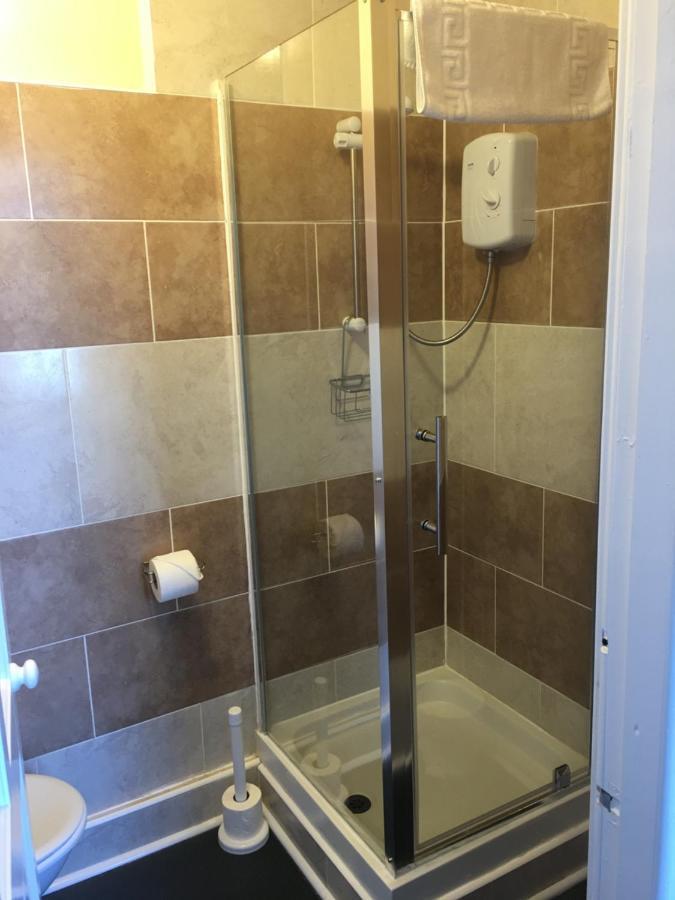 בלקפול Glenheath Hotel מראה חיצוני תמונה