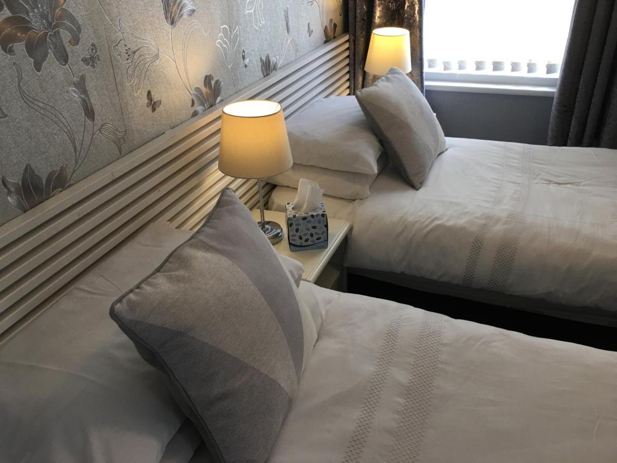 בלקפול Glenheath Hotel מראה חיצוני תמונה