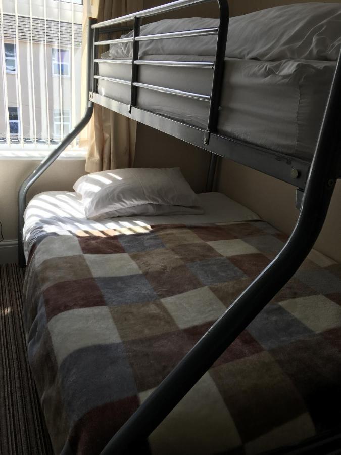 בלקפול Glenheath Hotel מראה חיצוני תמונה