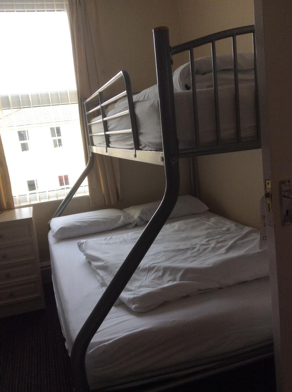 בלקפול Glenheath Hotel מראה חיצוני תמונה